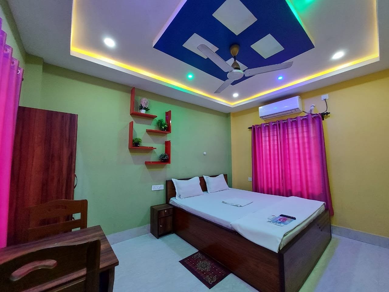 AC Room Color Variant
